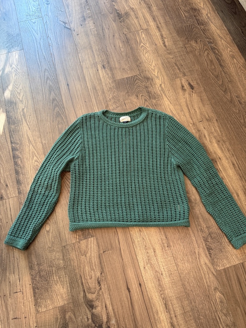 Universal Thread Green Crochet Crewneck Sweater